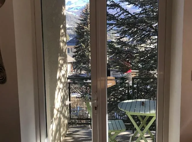 Meyronnes 3 Vue Degagée Montagnes