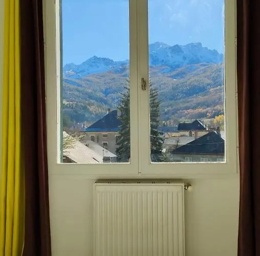 Meyronnes 3 Vue Degagee Montagnes * 바르셀로넷트